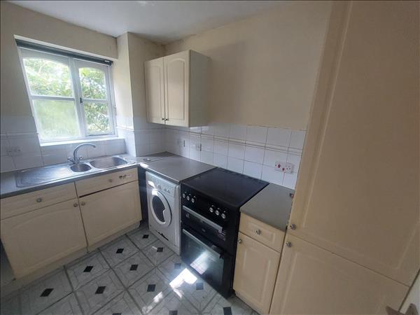Upton Close