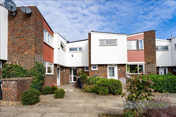 Grant Court